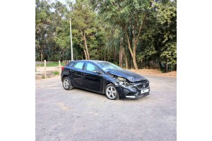 Volvo V40 2.0 de 2016 – Viatura Salvada
